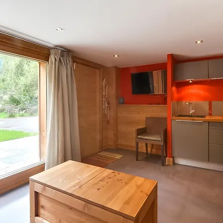 Chalet Moderne Vue Mont Blanc A *