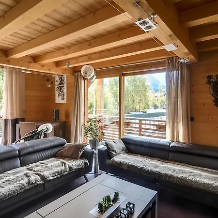 Chalet Moderne Vue Mont Blanc A 샬레 *